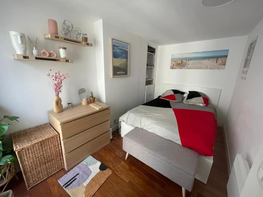 Charming Apartment 40 M2, 10Th Paris Eksteriør bilde